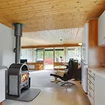 Aswaldi - 3-5km From The Sea By Interhome